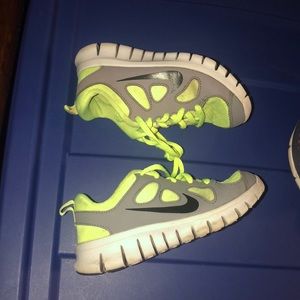 Nike Free 5.0 Kid Sneakers